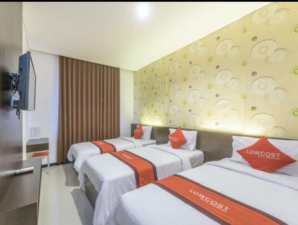Lowcost Bed & Breakfast Jimbaran Exteriör bild